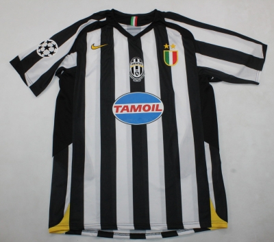 05 06 Juventus home Soccer Jersey