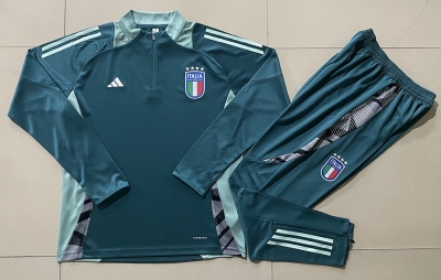 2425 Italy training suit