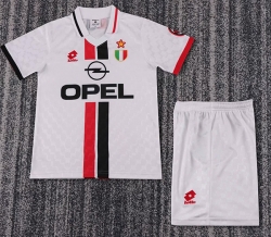 1996 97 MILAN KIDS KIT