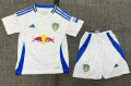 2425 Leeds United Home Soccer Kids