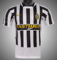 2003 04 Juve home soccer jersey