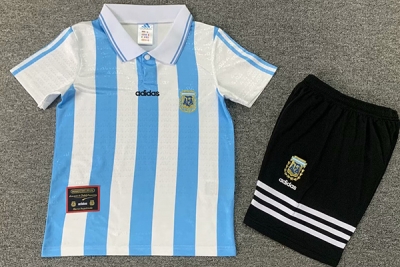 1996 94 ARGENTINA Home KIDS KIT